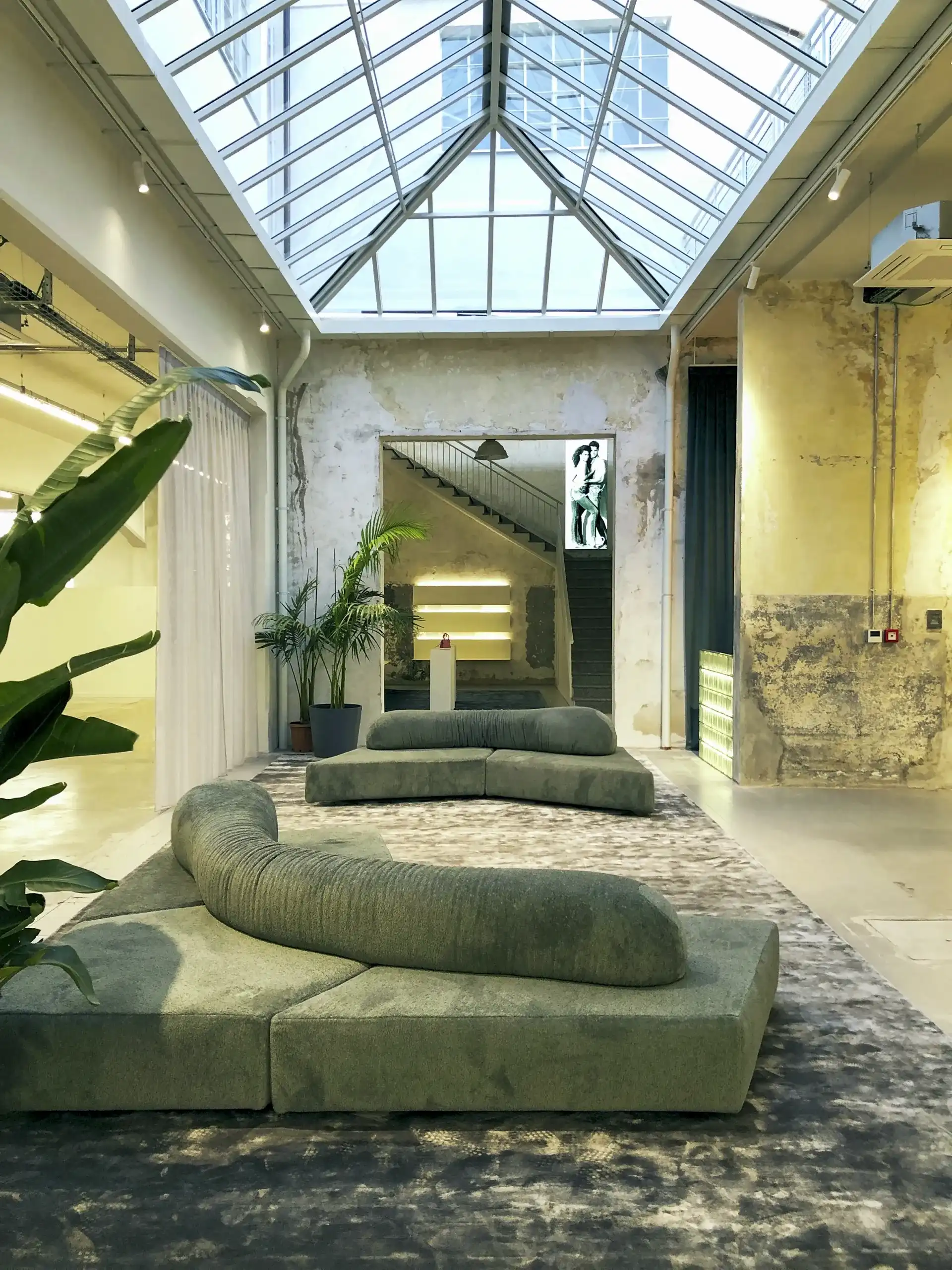 ingresso ambiente studio target a prato